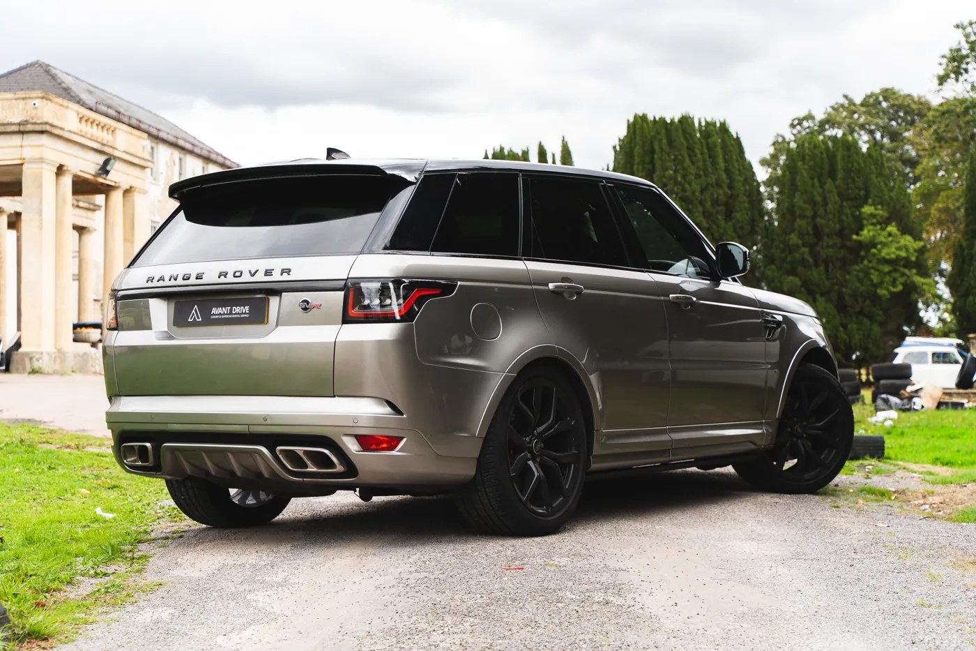 Range Rover Sport SVR photo 1